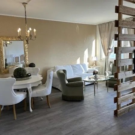 Studio-apartment Shabby 47 Citynah, Retro & Modern *
