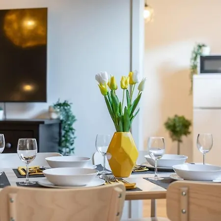 1 Schulterblatt-apartments For 6 Apartment *