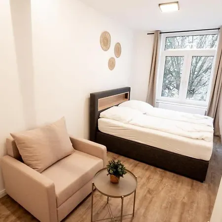 Gem For 12 Apartment