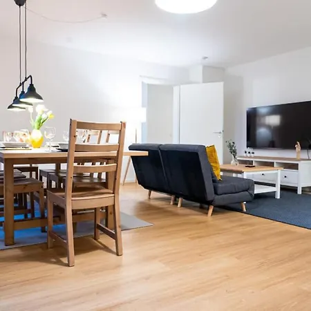 Four Bedroom In Urban Location *