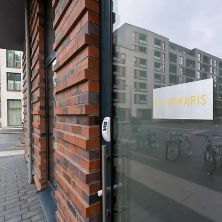 Grosszuegige In Der Naehe Vom Quartierpark