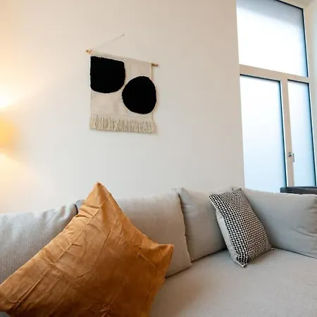 Apartment Grosszuegige In Der Naehe Vom Quartierpark