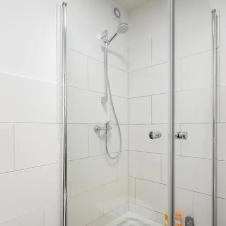 3 Bedroom In Great Location