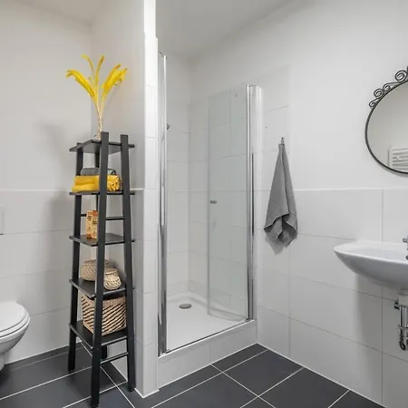 1 Schulterblatt-apartments For 6 *