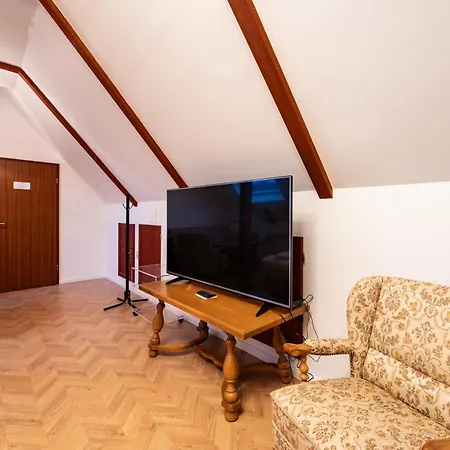 Apartment Ad Gaestezimmer Sinstorf