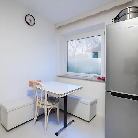 Ad Gaestezimmer Sinstorf Apartment