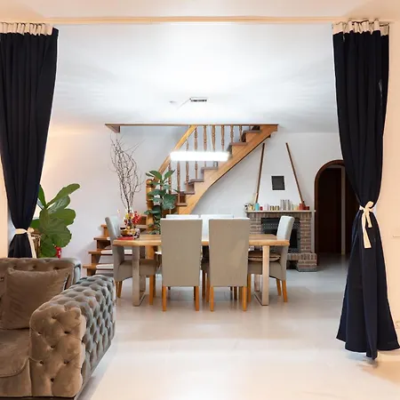 Ad Gaestezimmer Sinstorf Apartment *