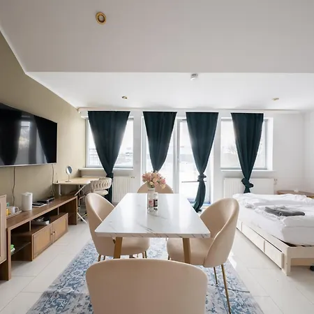 Ad Tonndorf Apartment *