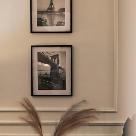 R B Apartment: Airport-adjacent Haven For Families And Professionals Apartment