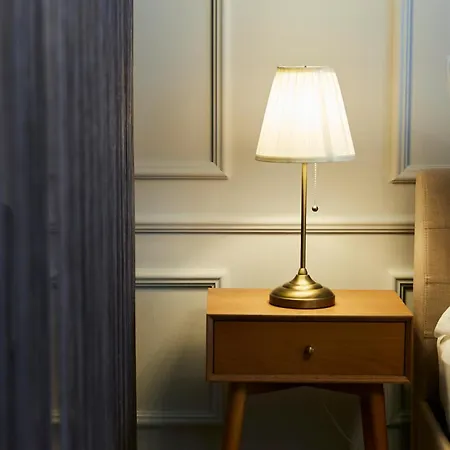 R B Apartment: Airport-adjacent Haven For Families And Professionals * Hamburg