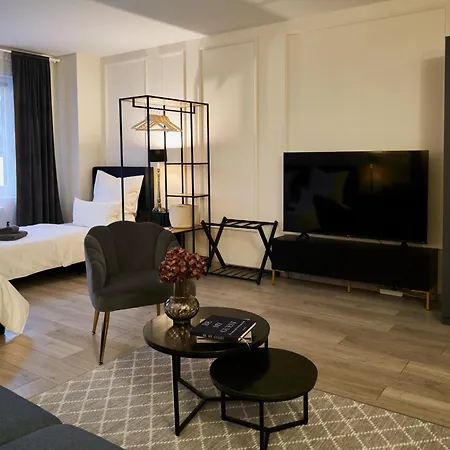 R B Business Am Flughafen Fuer 1-5 Personen - Ideal Fuer Geschaeftsreisende Und Familien - Kueche - Waschtrockner - Smart Tv * Hamburg