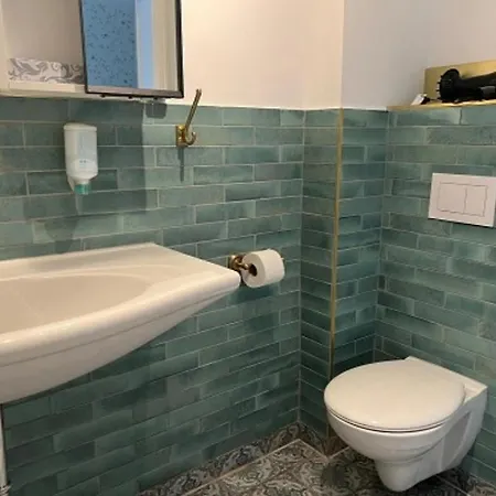 Studio-apartment 29 Beim Saseler Markt Frisch Renoviert
