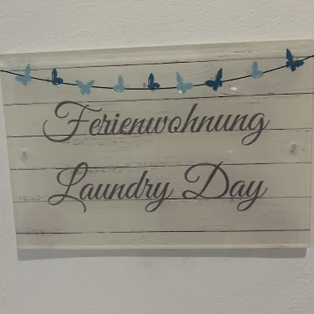 Laundry Day 48 Citynah Urban Style Apartament