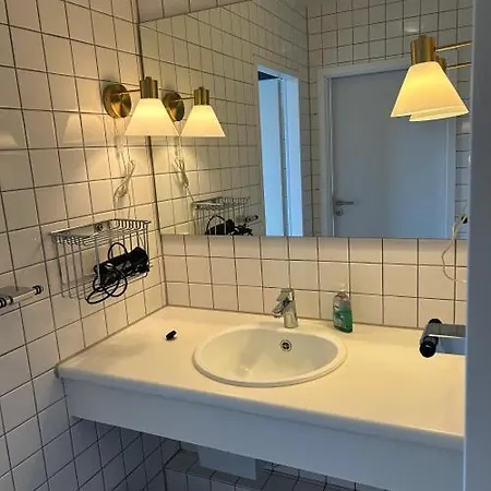 1 Zimmer-apartment 21 Saseler Markt Erdgeschoss *