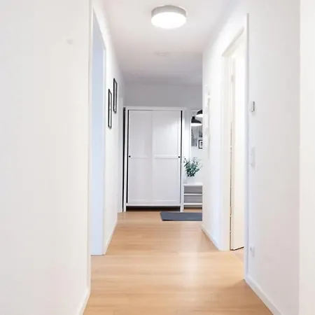 Four Bedroom In Urban Location
