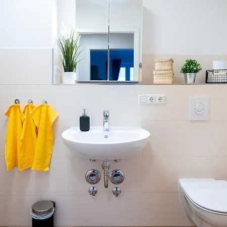 Four Bedroom In Urban Location *