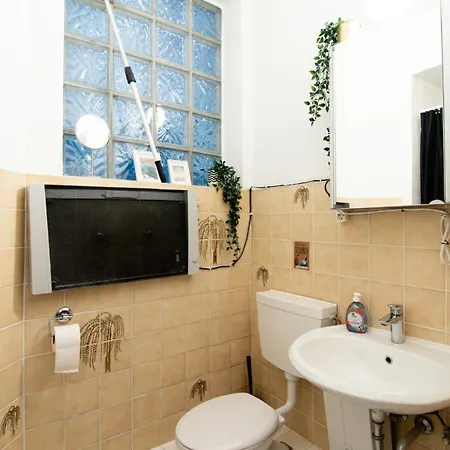 Great Three Bedroom