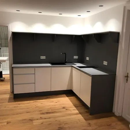 Eine Kleine Gemuetliche Apartment