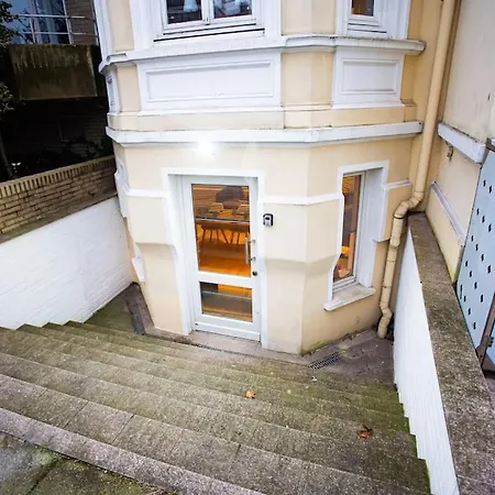 Nahe Stadt/alster, Ruhig, Dart Apartment Hamburg