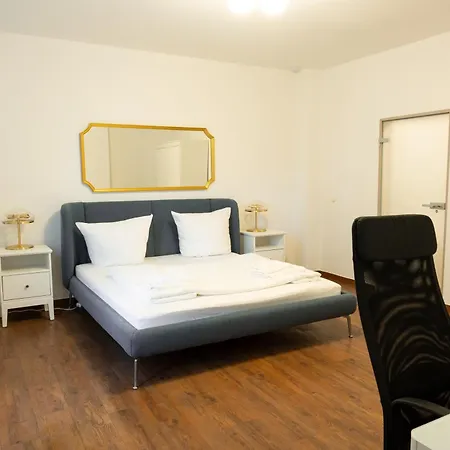 Apartment Zentral Gelegenes Premium-apartment Mit Viel Tageslicht Hamburg
