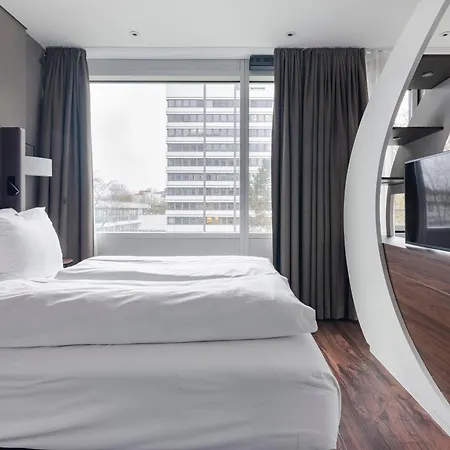 Numa Fore Aparthotel 3*