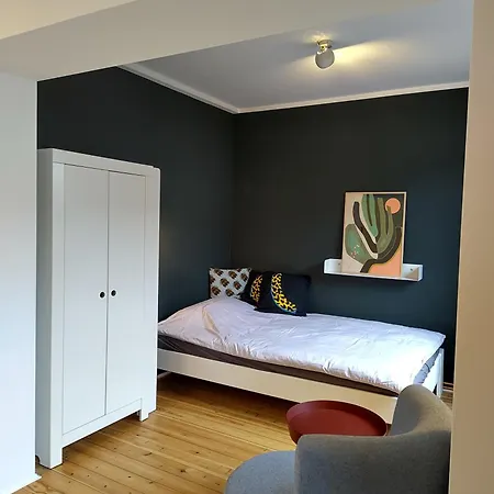 Steenkamp•studio Auntys' Chamber Hamburgo