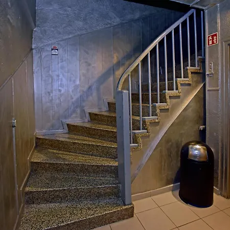 Hotel Ambiente By Next 2*