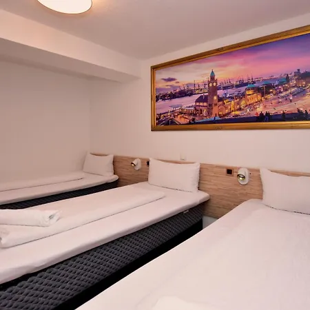 Ambiente By Next Hotel 2*