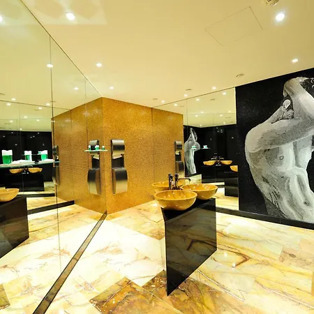 Arcotel Onyx Hotel