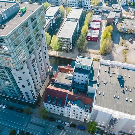 Zentral Gelegenes Premium-apartment Mit Viel Tageslicht *