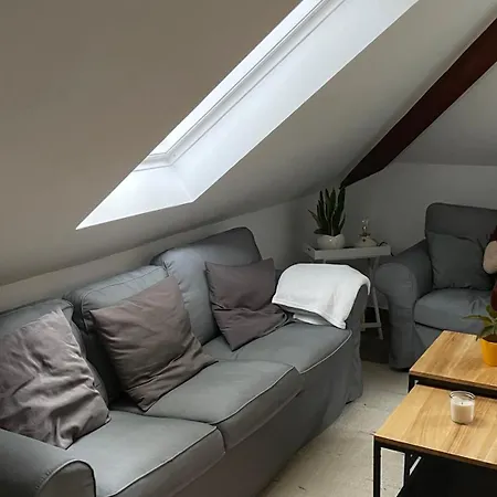 Homestay Five Oaks Sky *