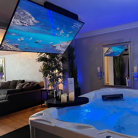 Pretty Apartment *