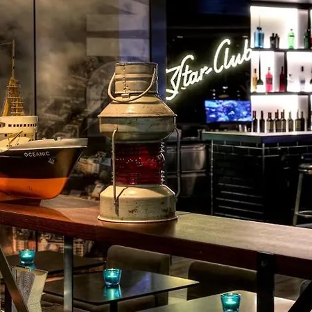 Hotel One Am Michel 3*