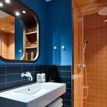 25hours Hafencity 4*