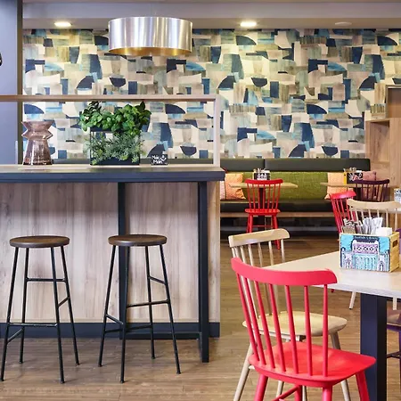 - The Niu, Fusion St. Georg By Ihg Hotel