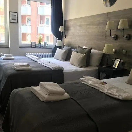 Hamburg Room Lägenhetshotell 2*