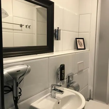 Hamburg Room Aparthotel