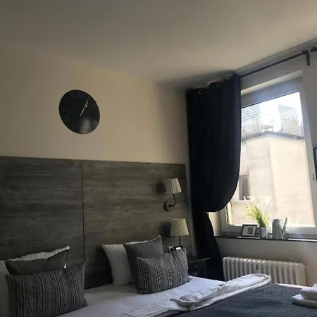 Hamburg Room Hamburg