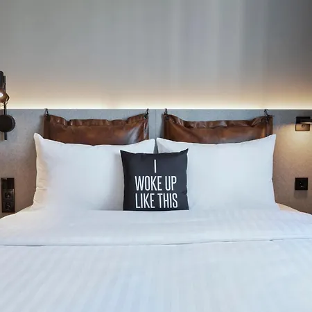 Moxy Hotel