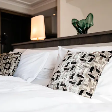 Clounys Hotel 4*