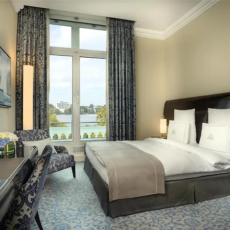 Atlantic Hamburg, Autograph Collection Hotel 5*