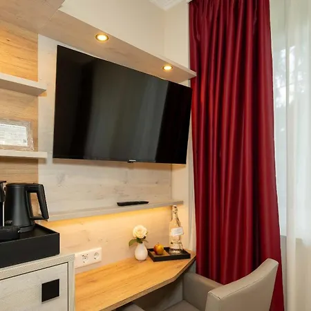 Garni Rosengarten 4* Hamburg