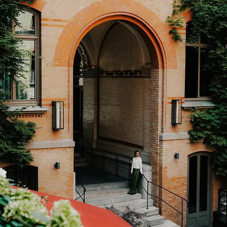 Hotel Tortue - Schoener Als Fantasie