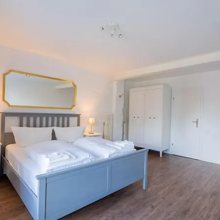 Zentral Gelegenes Premium-apartment Mit Viel Tageslicht Hamburg