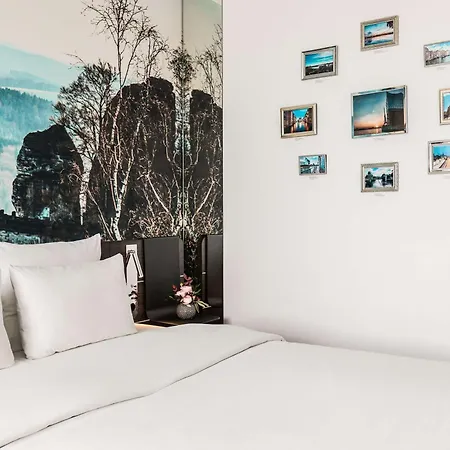 Novotel Alster 4*