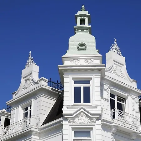 Strandhotel Blankenese Hotel 4*
