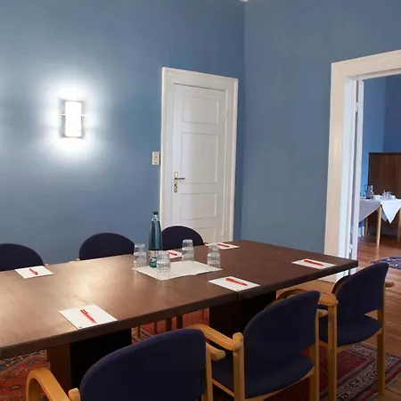 Hotel Baseler Hof 4*