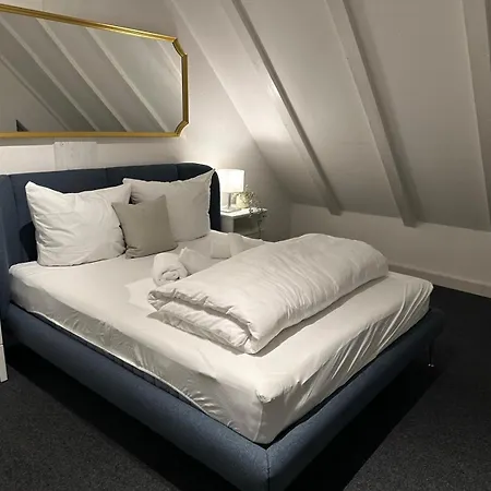 Zentral Gelegenes Premium-apartment Mit Viel Tageslicht Hamburg