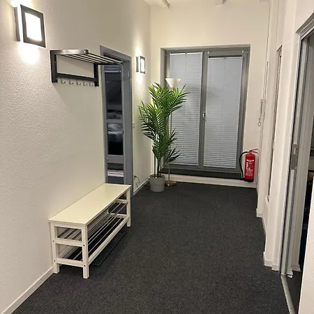 Zentral Gelegenes Premium-apartment Mit Viel Tageslicht *