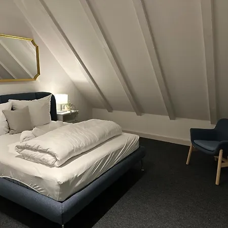 Zentral Gelegenes Premium-apartment Mit Viel Tageslicht * Hamburg